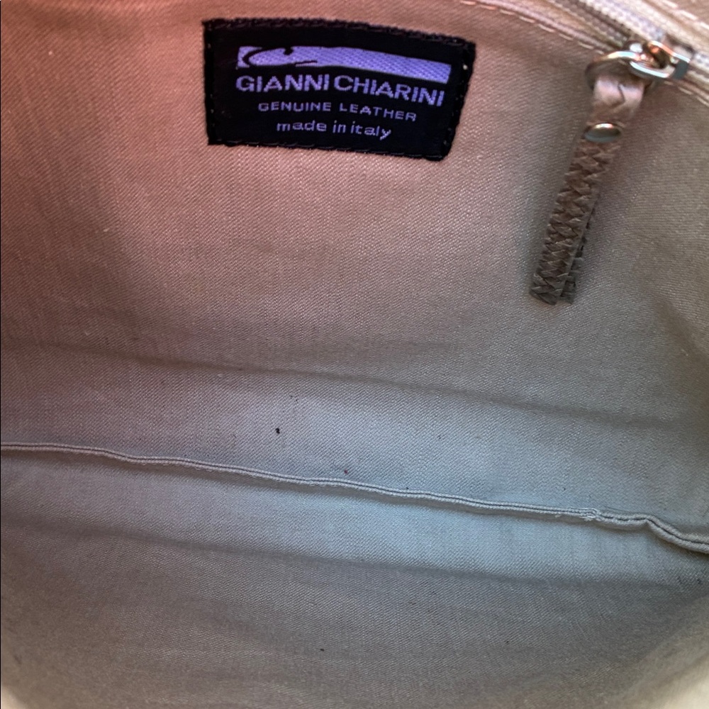 Gianni chairing made in Italy Elegant in Tan Women's Bag - Picture 6 of 7